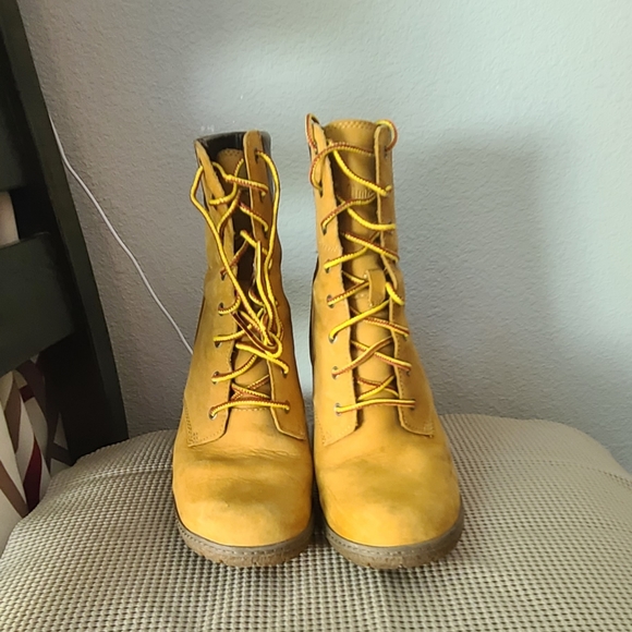 Timberland Ortholite Leather Heeled Boots - Picture 2 of 9